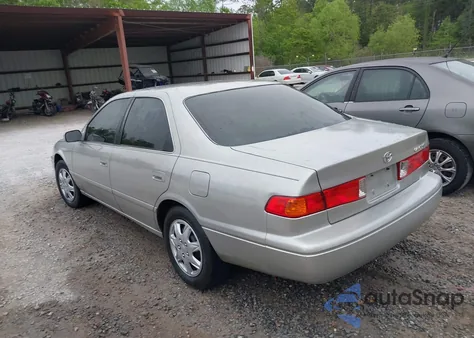 2001 Toyota Camry Ce from USA, damaged, VIN 4T1BG22K71U849403